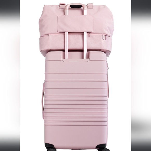 BEIS Weekender Bag in Atlas Pink NWT - Picture 4 of 9